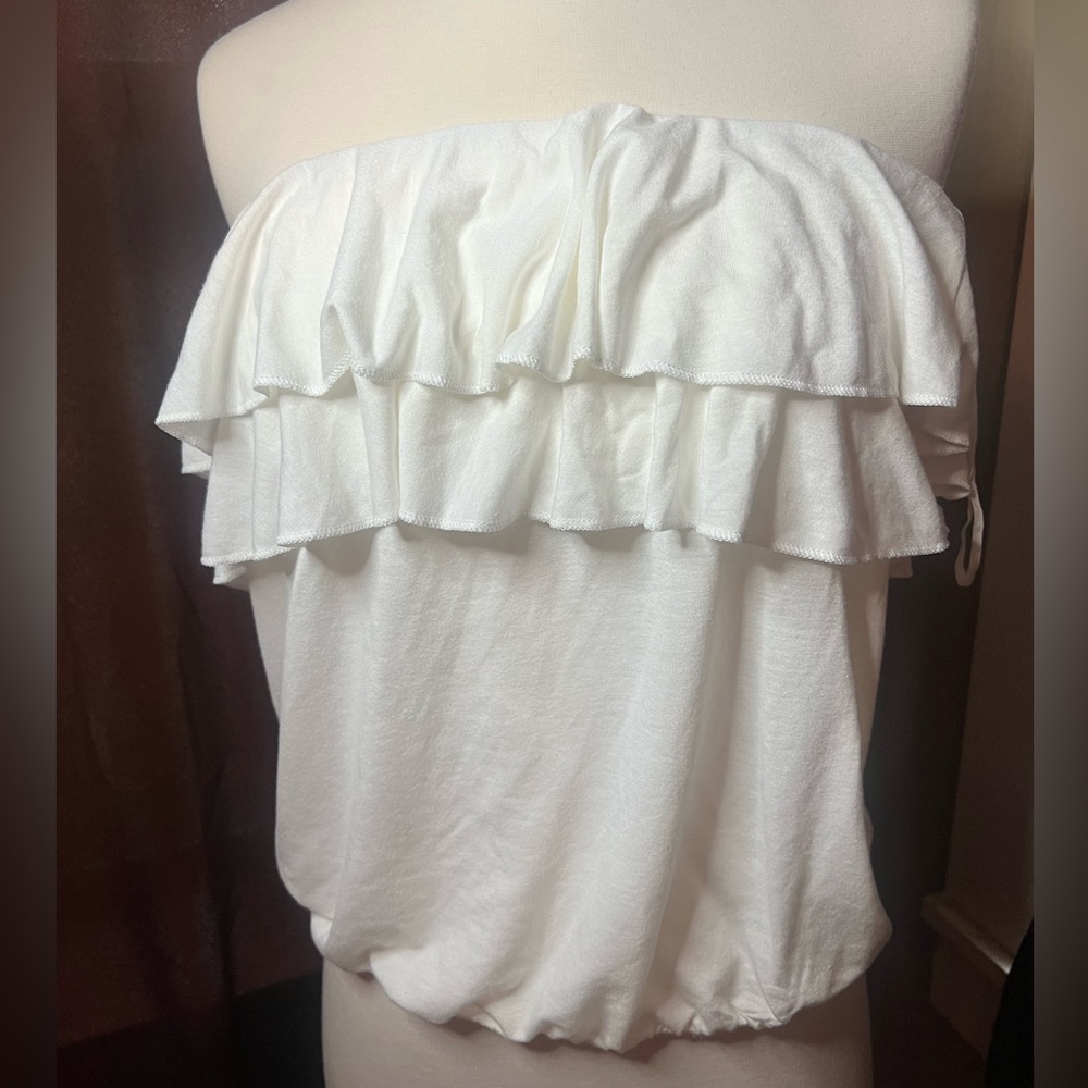 AE RUFFLE TOP